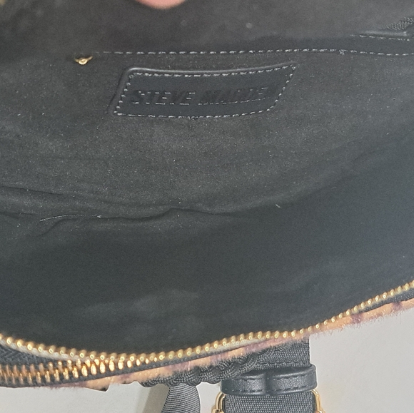 Steve Madden Belt Bag - Picture 9 of 12